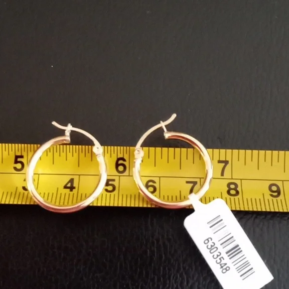 10K YELLOW GOLD HOOP EARRINGS - Picture 2 of 4